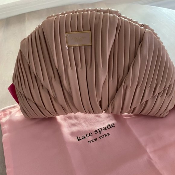 kate spade Bags Nwt Kate Spade Patisserie Croissant Clutch In
